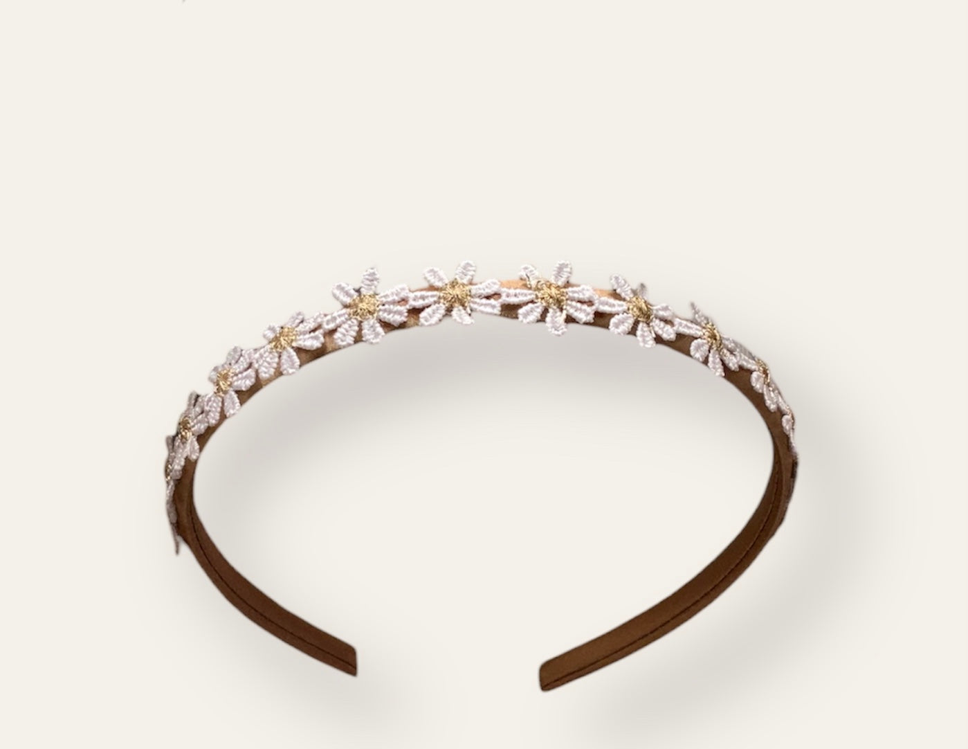 Haarband met madeliefjes